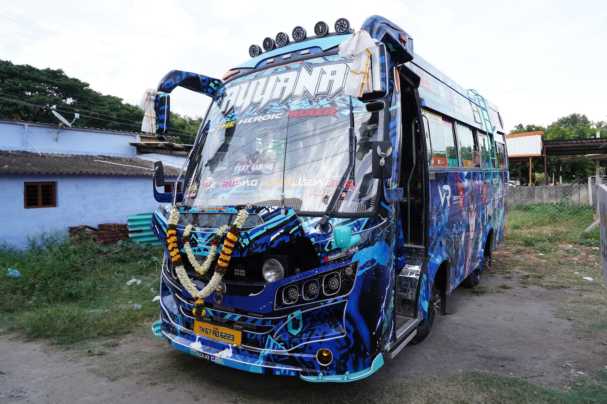 Mini Bus — Sashvika Cabs