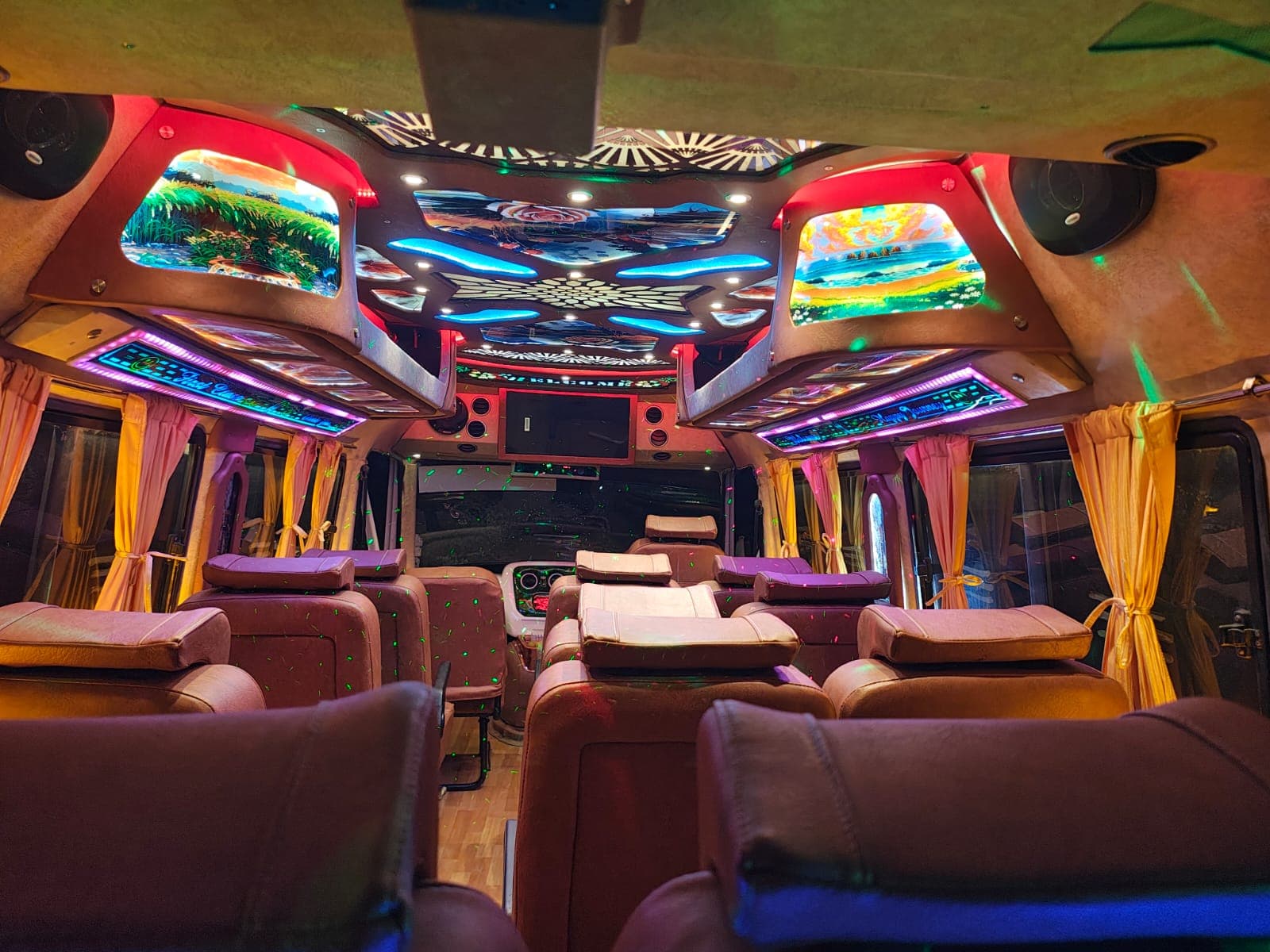 Tempo Traveller — Sashvika Cabs